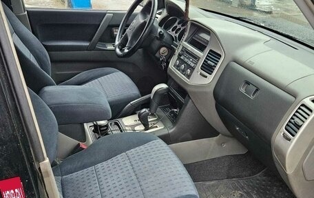 Mitsubishi Pajero III рестайлинг, 2004 год, 998 222 рублей, 11 фотография