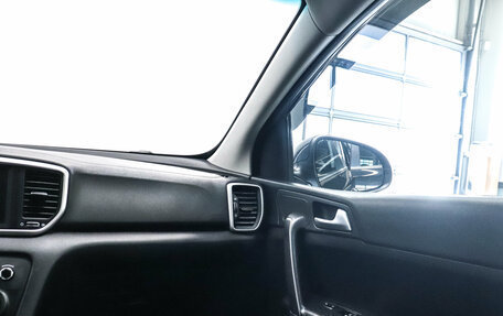 KIA Sportage IV рестайлинг, 2020 год, 2 399 000 рублей, 22 фотография