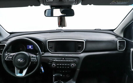 KIA Sportage IV рестайлинг, 2020 год, 2 399 000 рублей, 21 фотография