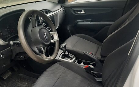 KIA Rio IV, 2021 год, 1 200 000 рублей, 9 фотография