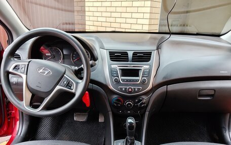 Hyundai Solaris II рестайлинг, 2014 год, 850 000 рублей, 13 фотография