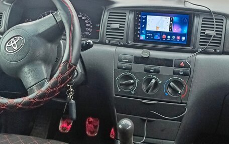 Toyota Corolla, 2005 год, 730 000 рублей, 4 фотография