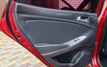 Hyundai Solaris II рестайлинг, 2014 год, 850 000 рублей, 17 фотография