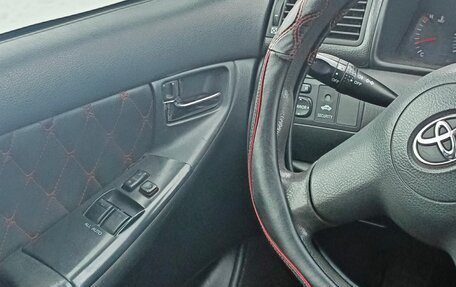 Toyota Corolla, 2005 год, 730 000 рублей, 3 фотография