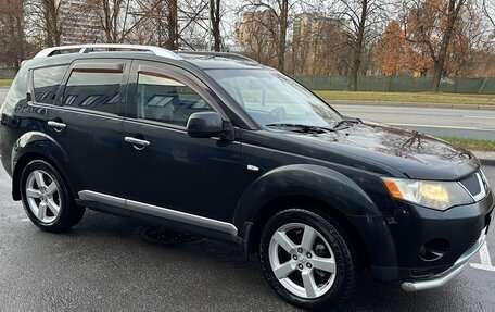 Mitsubishi Outlander III рестайлинг 3, 2008 год, 849 000 рублей, 1 фотография