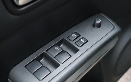 Nissan X-Trail, 2010 год, 920 000 рублей, 20 фотография