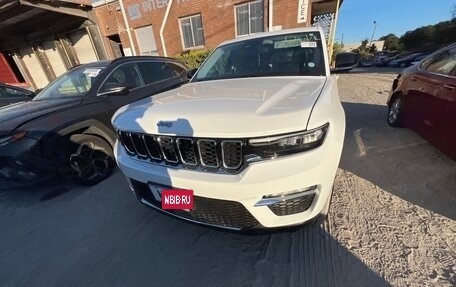 Jeep Grand Cherokee, 2023 год, 5 000 000 рублей, 11 фотография