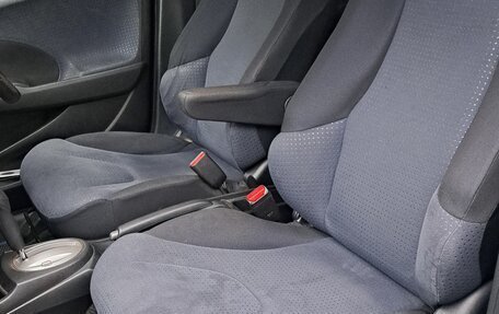 Honda Fit III, 2008 год, 700 000 рублей, 11 фотография