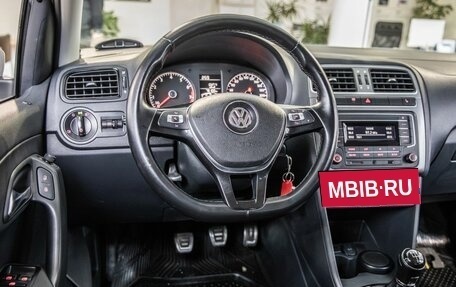 Volkswagen Polo VI (EU Market), 2019 год, 1 210 000 рублей, 20 фотография