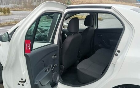 Renault Logan II, 2019 год, 780 000 рублей, 17 фотография