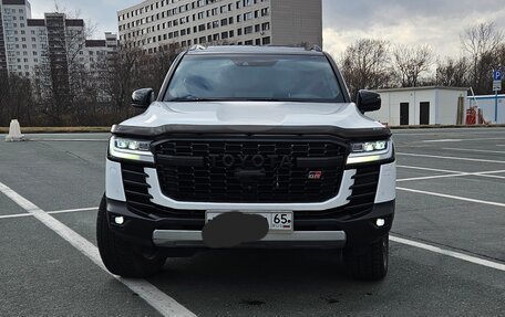 Toyota Land Cruiser, 2022 год, 10 899 999 рублей, 2 фотография