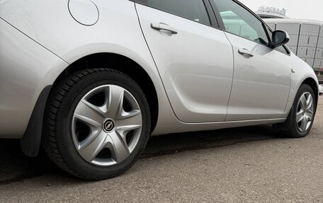 Opel Astra J, 2013 год, 890 000 рублей, 9 фотография