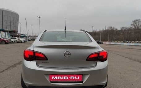 Opel Astra J, 2013 год, 890 000 рублей, 6 фотография