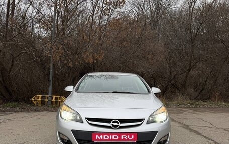Opel Astra J, 2013 год, 890 000 рублей, 5 фотография