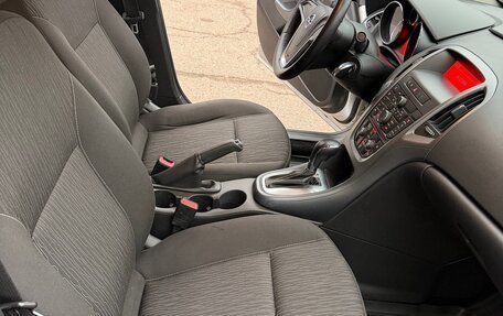 Opel Astra J, 2013 год, 890 000 рублей, 11 фотография