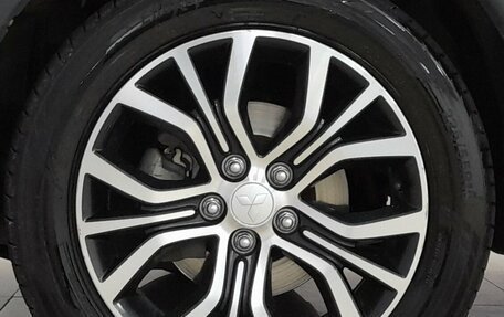 Mitsubishi Outlander III рестайлинг 3, 2017 год, 2 522 000 рублей, 19 фотография