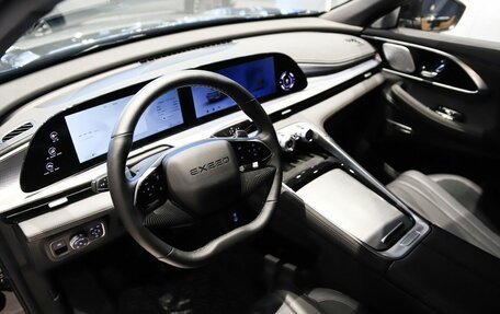 CheryExeed TXL, 2024 год, 3 800 000 рублей, 11 фотография