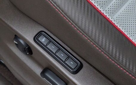 Volkswagen Tiguan II, 2021 год, 4 800 000 рублей, 6 фотография