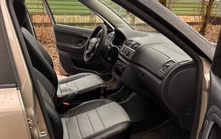 Skoda Fabia II, 2012 год, 650 000 рублей, 11 фотография