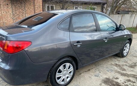 Hyundai Elantra IV, 2009 год, 700 000 рублей, 3 фотография