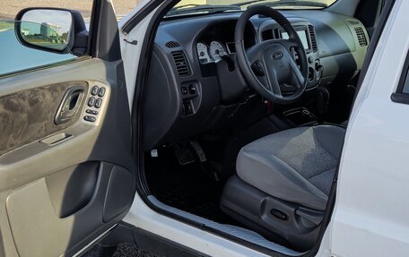 Ford Escape II, 2004 год, 650 000 рублей, 8 фотография