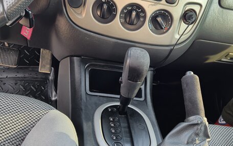 Ford Escape II, 2004 год, 650 000 рублей, 12 фотография