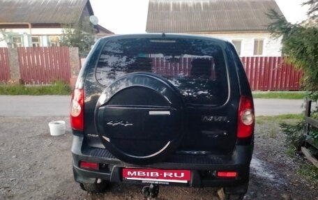 Chevrolet Niva I рестайлинг, 2013 год, 550 000 рублей, 2 фотография