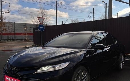 Toyota Camry, 2020 год, 3 000 000 рублей, 8 фотография