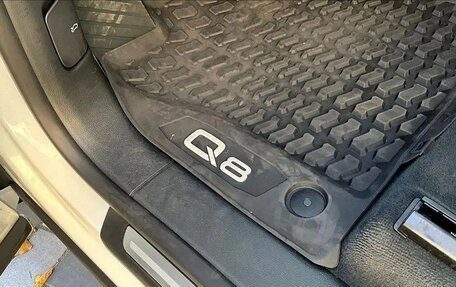 Audi A8, 2022 год, 8 160 000 рублей, 10 фотография