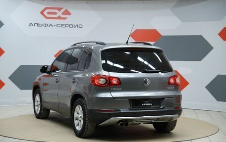 Volkswagen Tiguan I, 2009 год, 950 000 рублей, 5 фотография