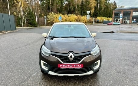 Renault Kaptur I рестайлинг, 2017 год, 1 150 000 рублей, 2 фотография