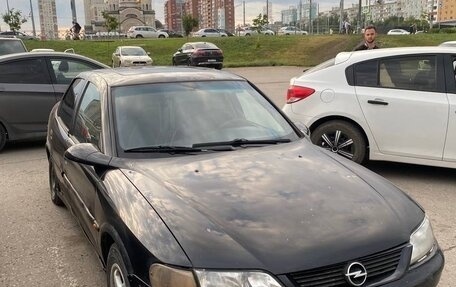 Opel Vectra B рестайлинг, 1997 год, 125 000 рублей, 1 фотография