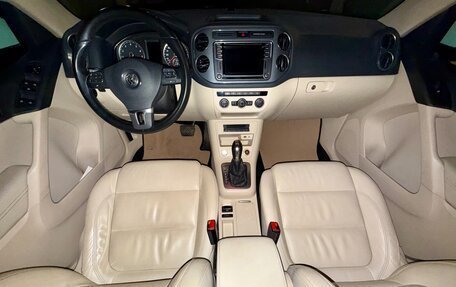 Volkswagen Tiguan I, 2015 год, 1 600 000 рублей, 5 фотография