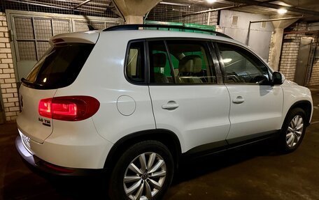 Volkswagen Tiguan I, 2015 год, 1 600 000 рублей, 3 фотография