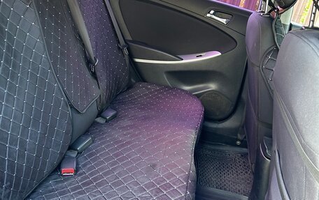 Hyundai Solaris II рестайлинг, 2012 год, 780 000 рублей, 10 фотография