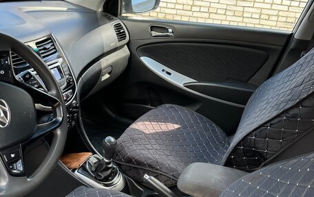 Hyundai Solaris II рестайлинг, 2012 год, 780 000 рублей, 9 фотография