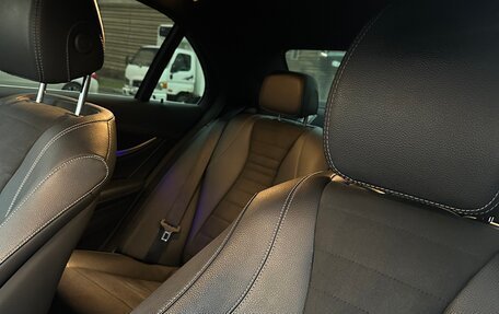 Mercedes-Benz E-Класс, 2021 год, 3 700 000 рублей, 2 фотография