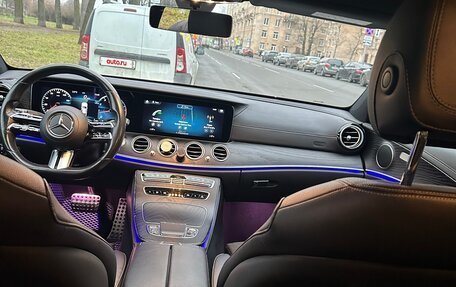 Mercedes-Benz E-Класс, 2021 год, 3 700 000 рублей, 6 фотография