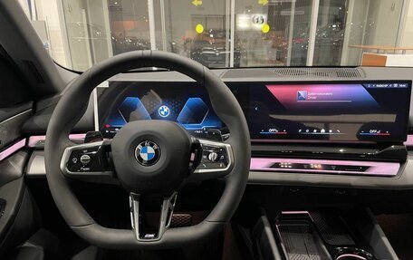 BMW 5 серия, 2025 год, 8 750 000 рублей, 21 фотография