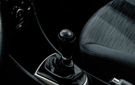 Hyundai Solaris II рестайлинг, 2016 год, 900 000 рублей, 17 фотография