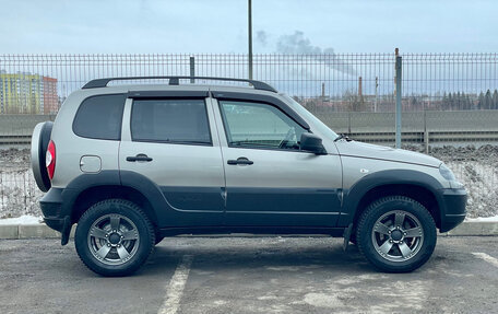 Chevrolet Niva I рестайлинг, 2019 год, 795 000 рублей, 6 фотография