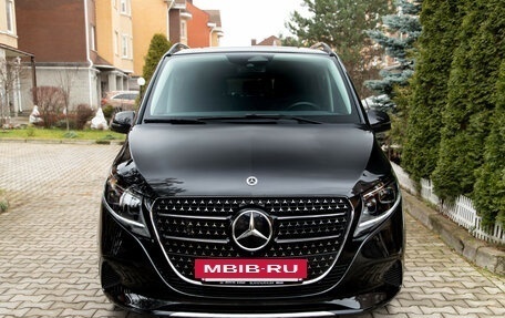 Mercedes-Benz V-Класс, 2024 год, 10 250 000 рублей, 5 фотография