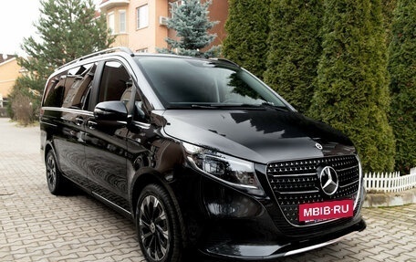 Mercedes-Benz V-Класс, 2024 год, 10 250 000 рублей, 8 фотография