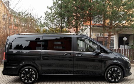 Mercedes-Benz V-Класс, 2024 год, 10 250 000 рублей, 16 фотография