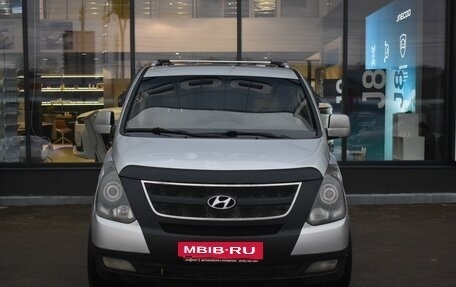 Hyundai Grand Starex Grand Starex I рестайлинг 2, 2008 год, 885 000 рублей, 2 фотография