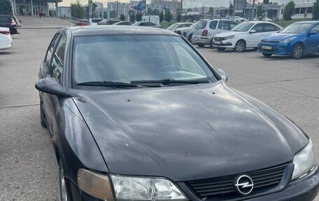 Opel Vectra B рестайлинг, 1997 год, 125 000 рублей, 3 фотография