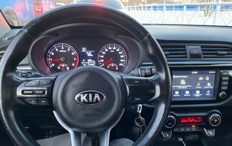 KIA Rio IV, 2018 год, 1 649 999 рублей, 6 фотография