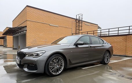 BMW 7 серия, 2018 год, 4 900 000 рублей, 4 фотография