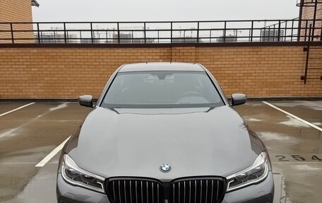 BMW 7 серия, 2018 год, 4 900 000 рублей, 2 фотография