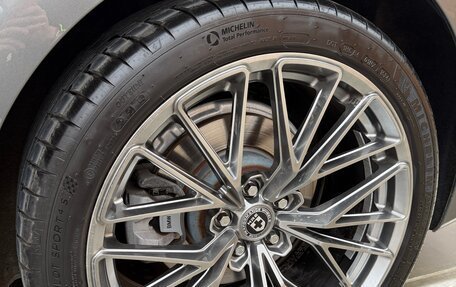 BMW 7 серия, 2018 год, 4 900 000 рублей, 18 фотография